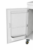 Nyeregszekrény- számzáras, kihúzható tárolókkal